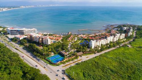 Casa Del Mar, Large House By The Beach With Private Pool & Jacuzzi.