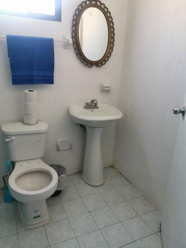 Comfortable House With Excellent Location. Come To Gomez