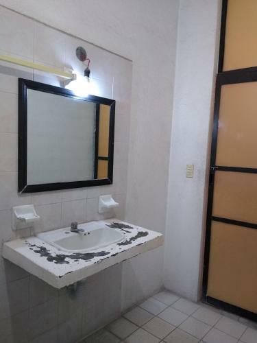 Real Jojutla Hotel
