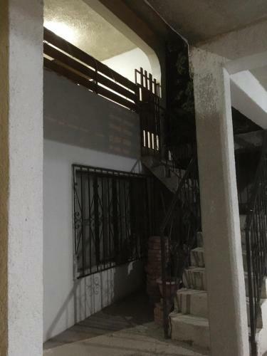 Apartamento Con Cochera Centro De La Ciudad.