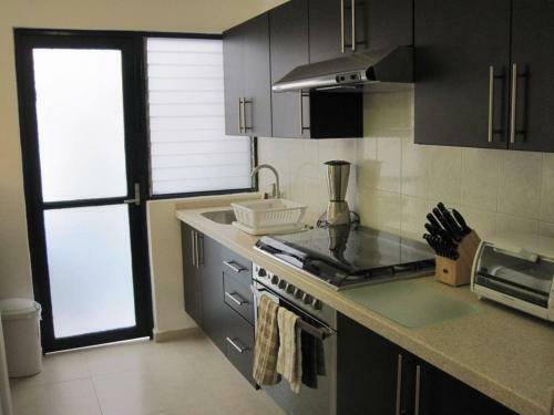 Apartamento Suite Comfort Ideal Alberca Av Bernardo Quintana 24c