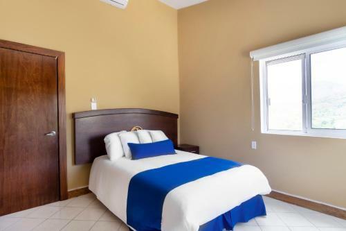 Hotel Grand View Suites