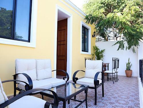 Hotel & Hostal Boutique Casa Garza
