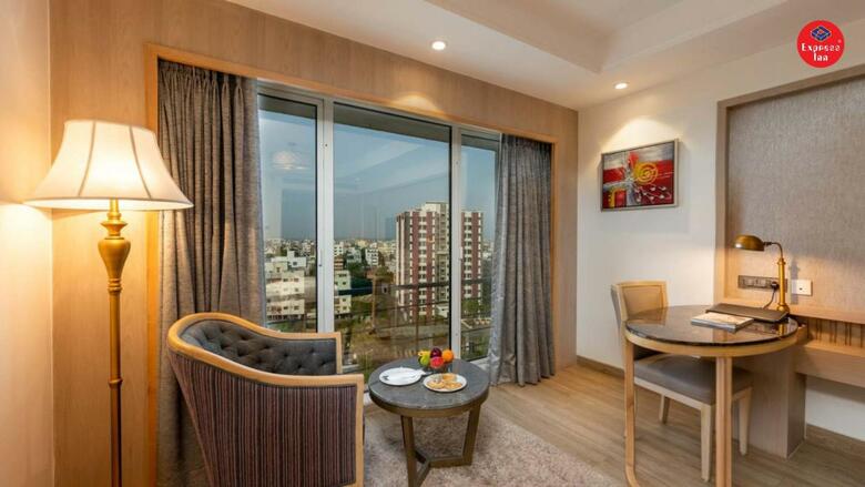 Hotel Express Inn Nashik