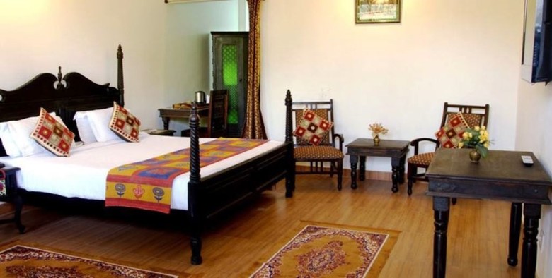Hotel Raj Palace Resort