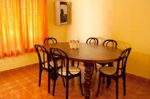 Villa Maple Oak Holiday Home