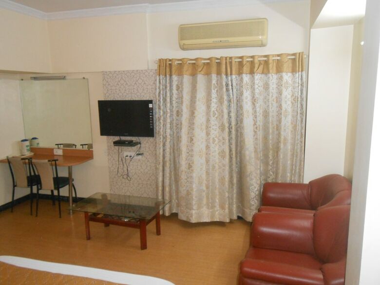 Hotel Pooja International