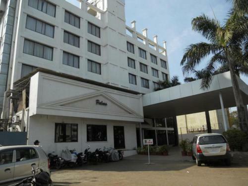Hotel Quality Inn Regency, Nashik