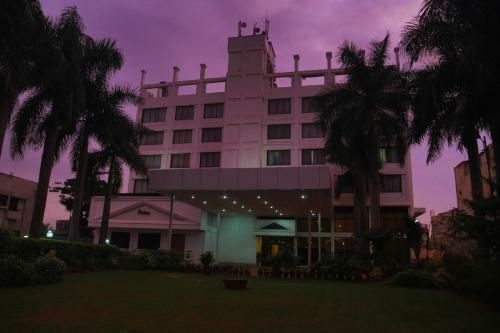 Hotel Quality Inn Regency, Nashik