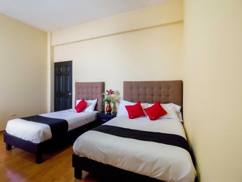 Hotel Capital O Ecohabit Monterrey