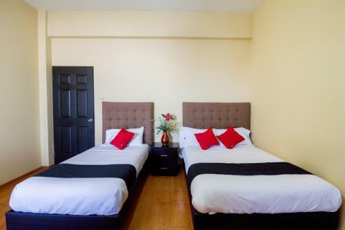 Hotel Capital O Ecohabit Monterrey