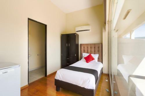 Hotel Capital O Ecohabit Monterrey