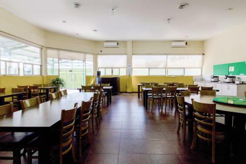 Hotel Capital O Ecohabit Monterrey