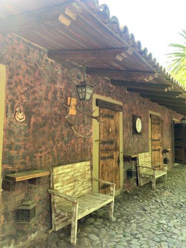 Hotel Hacienda Tzintzimeo