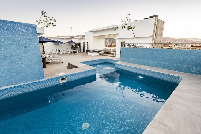 Hotel Suites De La Parra