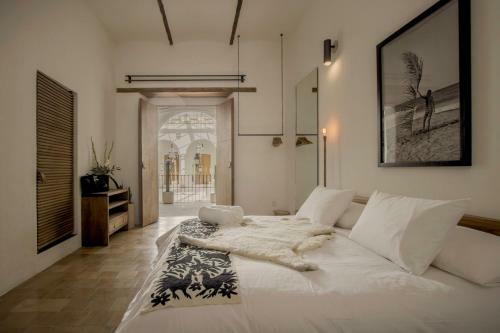 Hotel Sin Nombre