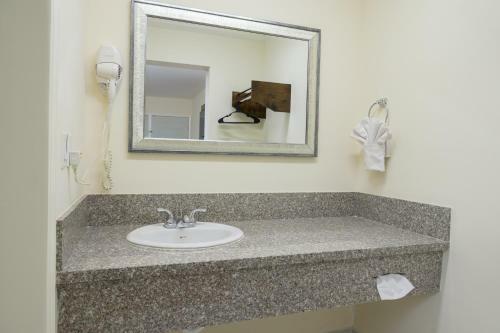 Hotel Tr�bol Inn