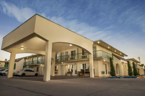 Hotel Tr�bol Inn