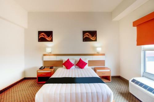 Capital O Hotel Herederos