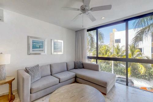 Apartments @ Anah Playa