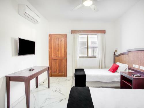 Capital O Hotel Yukon