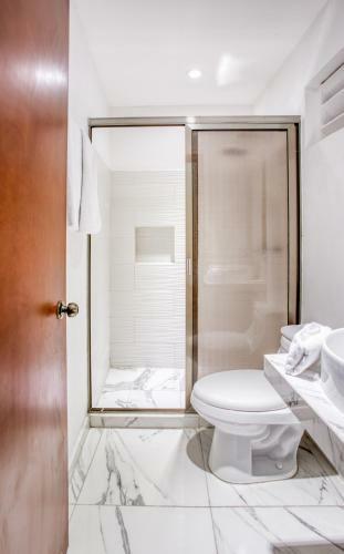 Capital O Hotel Yukon