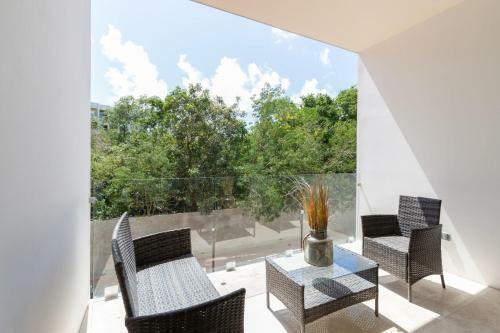 2 Joined Apartments Marvelous Rooftop Pool And Spectacular Ocean View