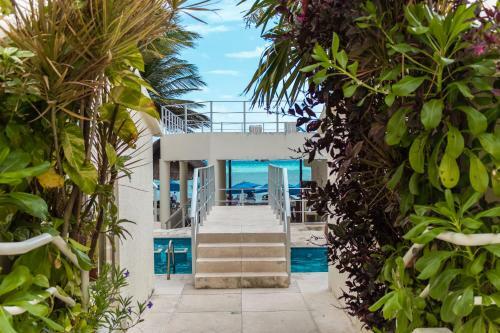 Playa Maya By Mij - Beachfront Hotel