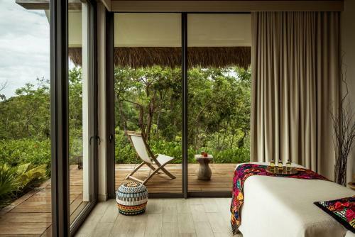 Hotel Andaz Mayakoba All Inclusive Package