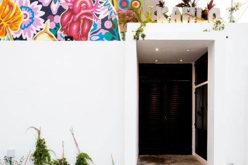 Apartamento Playa Private Condo With Pool, Min From Beach