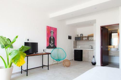 Apartamento Playa Private Condo With Pool, Min From Beach