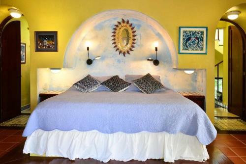 Unique Mexican Villa! Plunge Pool, Ocean Views