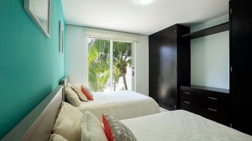 2 Bedroom Ocean View Condo At The Elements By Bric