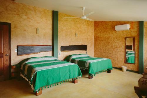 Albergue Madre Tierra Puerto Dreams