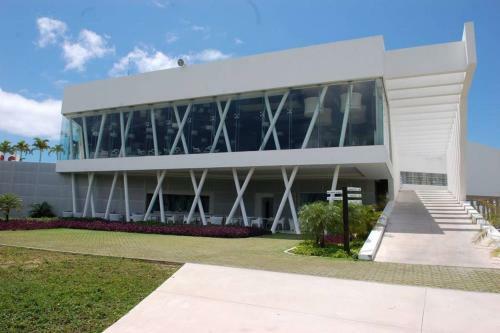 Playa Paradise With Golf, Pool And Beach Club Access!