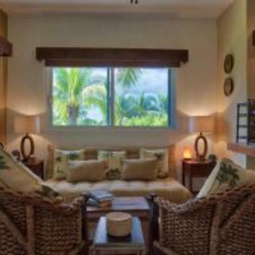 Condo With Pool, Beach Access/full Hotel Services!