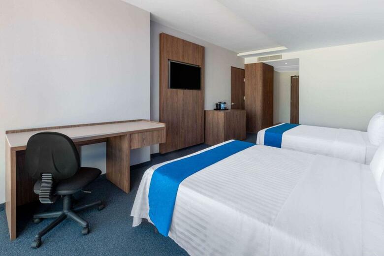 Hotel Wyndham Puebla Angelopolis