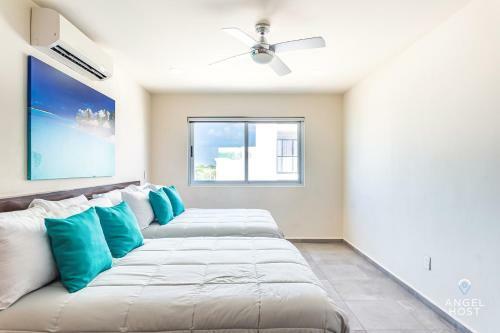 Playa 4020 Apartments With Rooftop Pool Near 5th And Beach