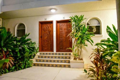 Hotel Tropical Casa Blanca