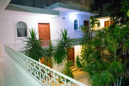 Hotel Tropical Casa Blanca