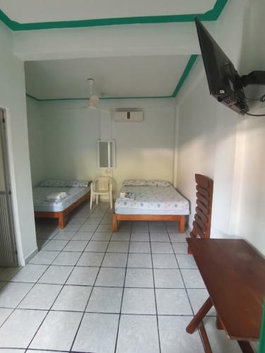 Hotel Escondido