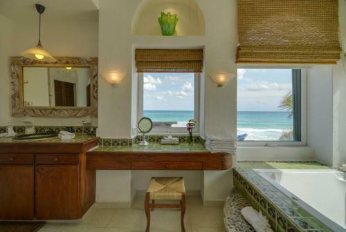 Beach Front Villa With Infinity Pool