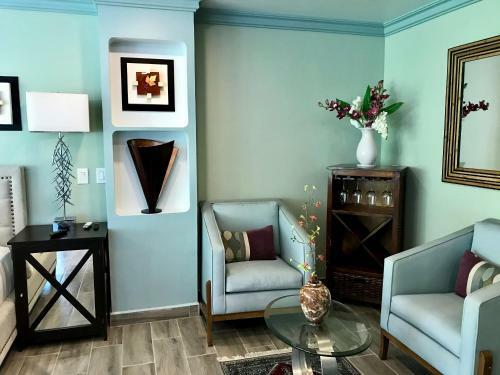 Posada Ocean Frontage Accommodations With Full Kitchen