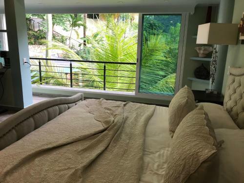 Posada Ocean Frontage Accommodations With Full Kitchen