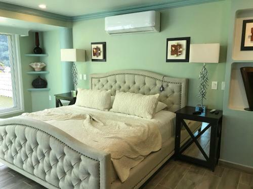 Posada Ocean Frontage Accommodations With Full Kitchen