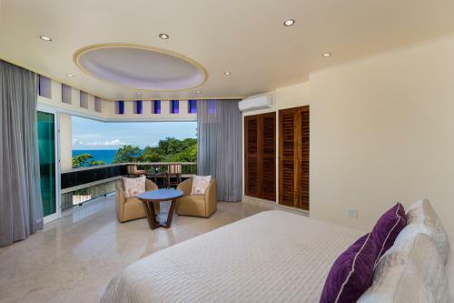 Posada Ocean Frontage Accommodations With Full Kitchen