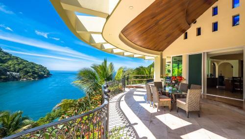 Posada Ocean Frontage Accommodations With Full Kitchen