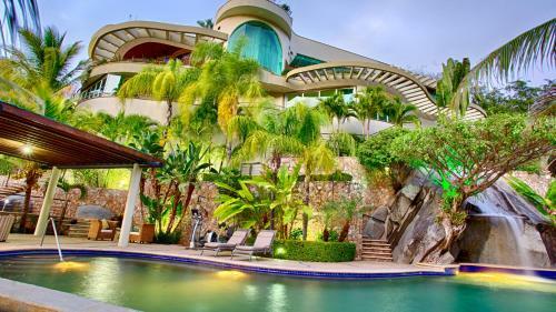 Posada Ocean Frontage Accommodations With Full Kitchen