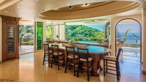Posada Ocean Frontage Accommodations With Full Kitchen