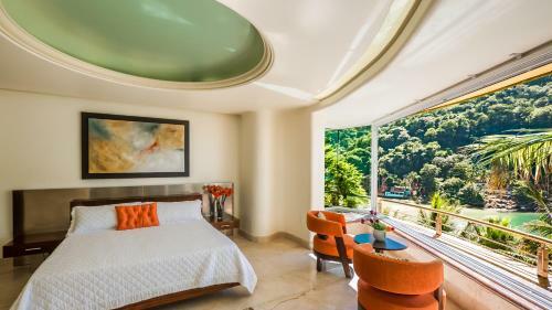 Posada Ocean Frontage Accommodations With Full Kitchen